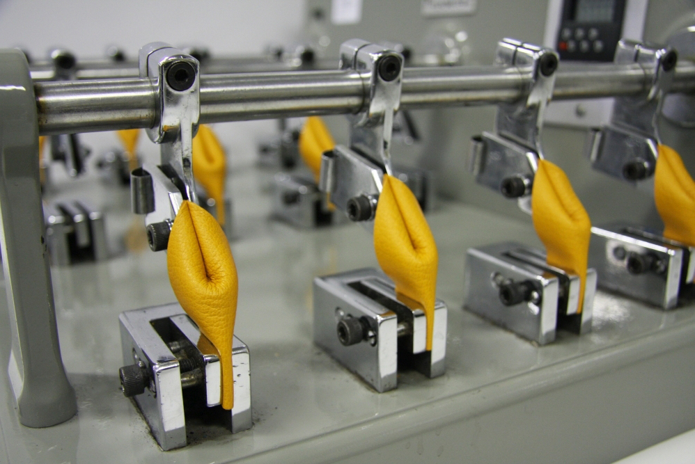 © CTC Yellow leather samples