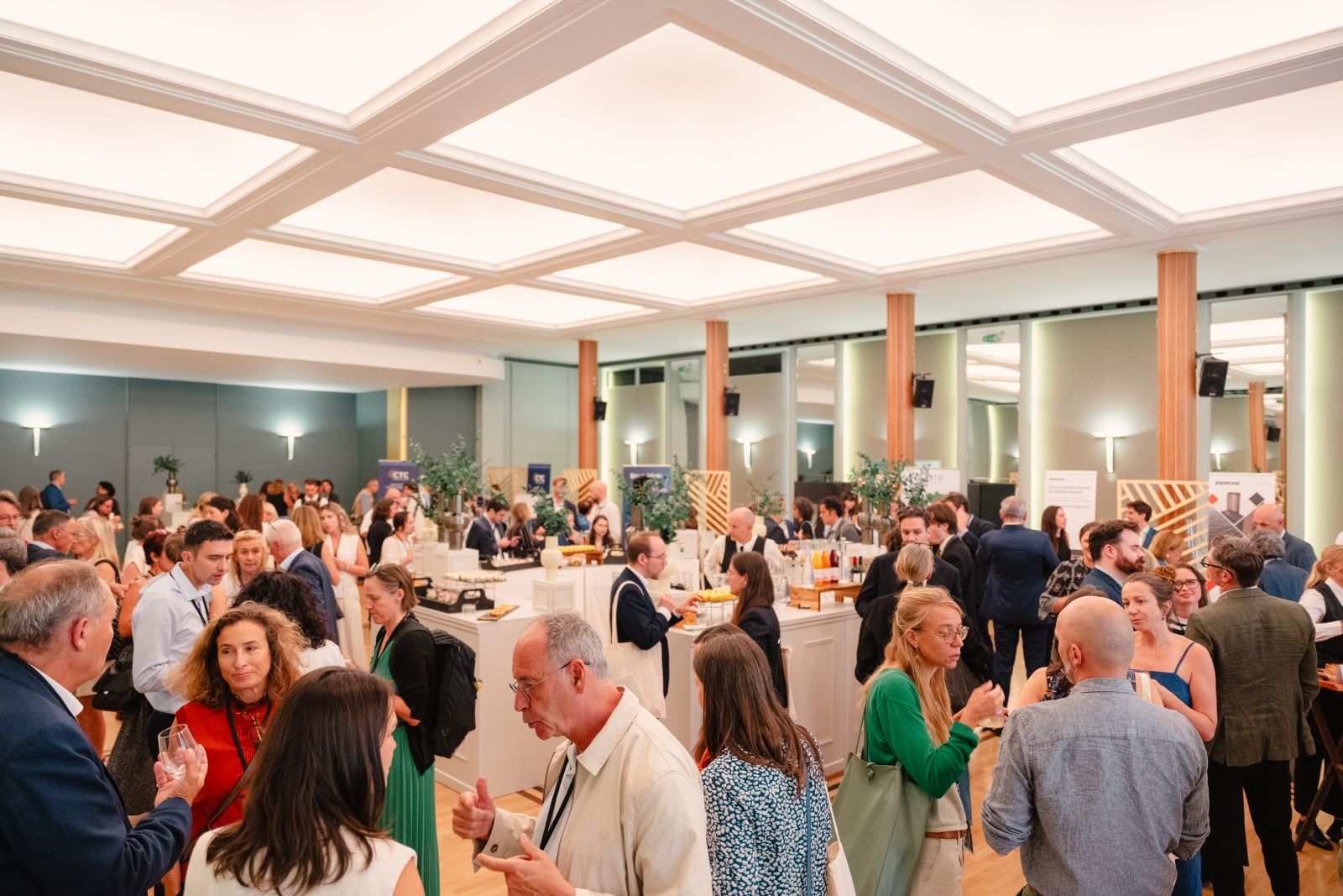 Échanges et témoignages lors du Sustainable Leather Forum